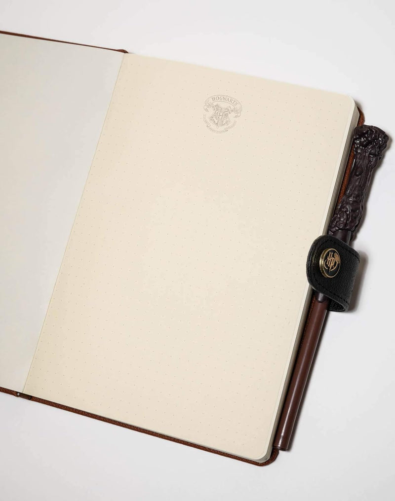 Harry Potter - Hogwarts Journal with Wand Pen